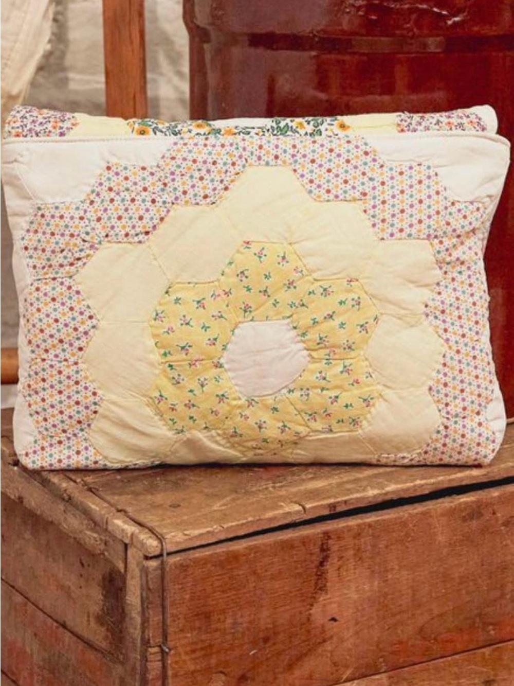 Honeybea Designs Quilted Patchwork Crossbody Bag - Picture 6 of 8